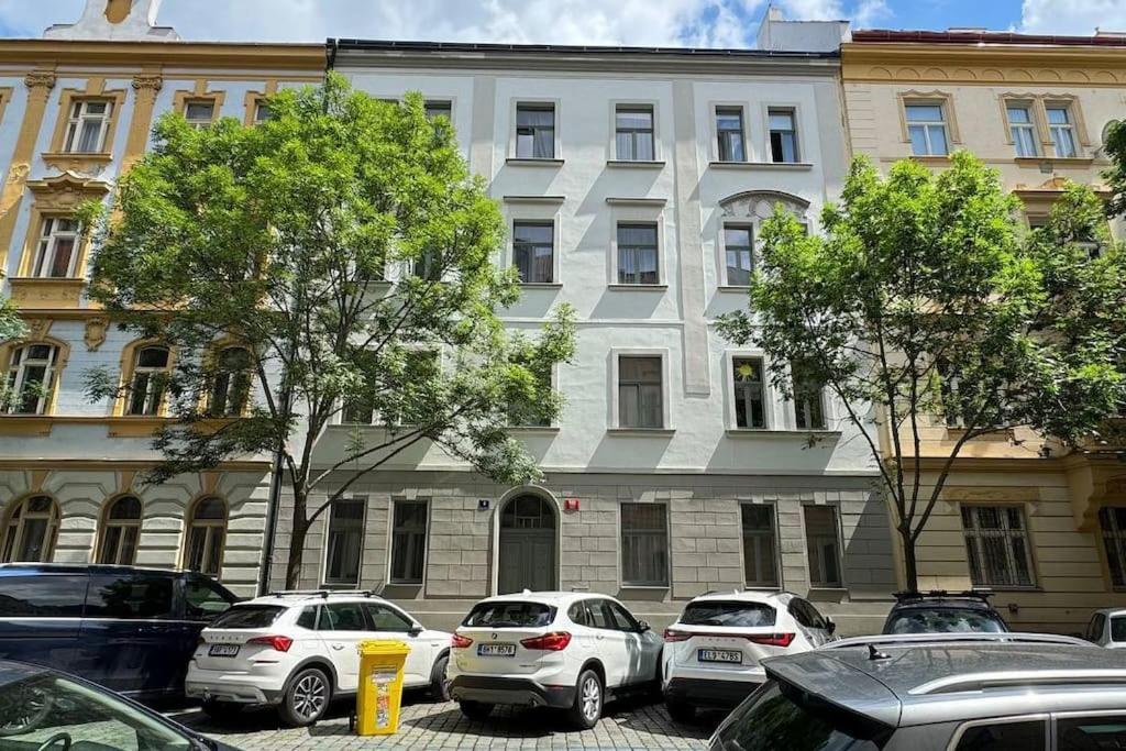 Cozy Karlin Apartment Praga Exterior foto